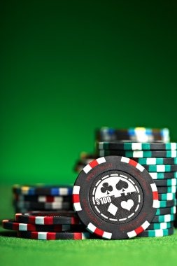 litepick মোবাইল অ্যাপ ইন্টারফেস এবং লাইভ ক্যাসিনো টেবিল
